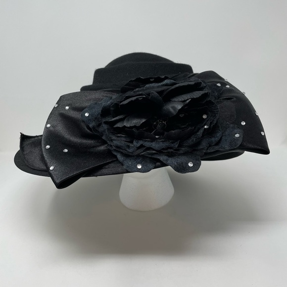 C.C Exclusive Accessories - C.C Exclusives Black Wool Fedora NWT Adjustable Size